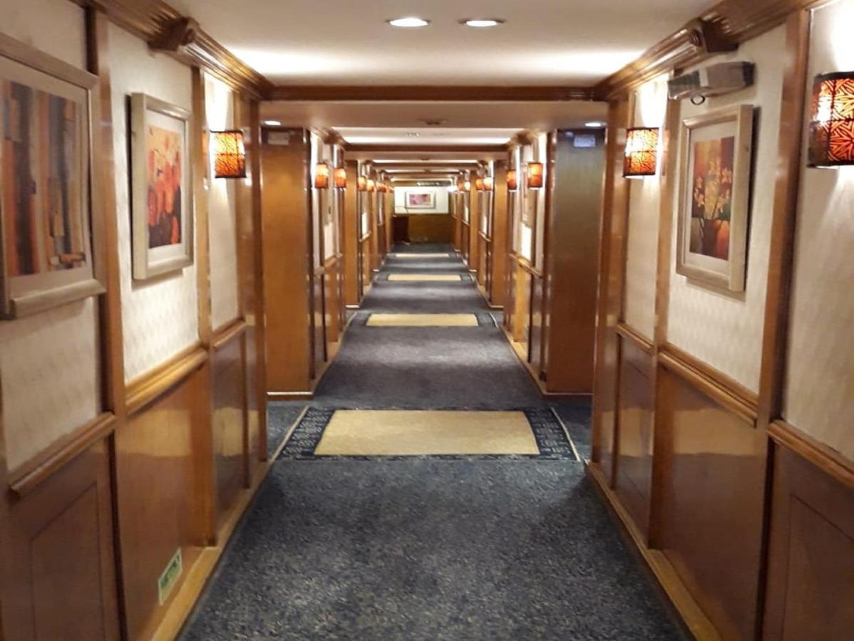 Hotel Luxor Luxury Nile Cruises - From Luxor 04 Nights - From Aswan 03 Nights Exterior foto