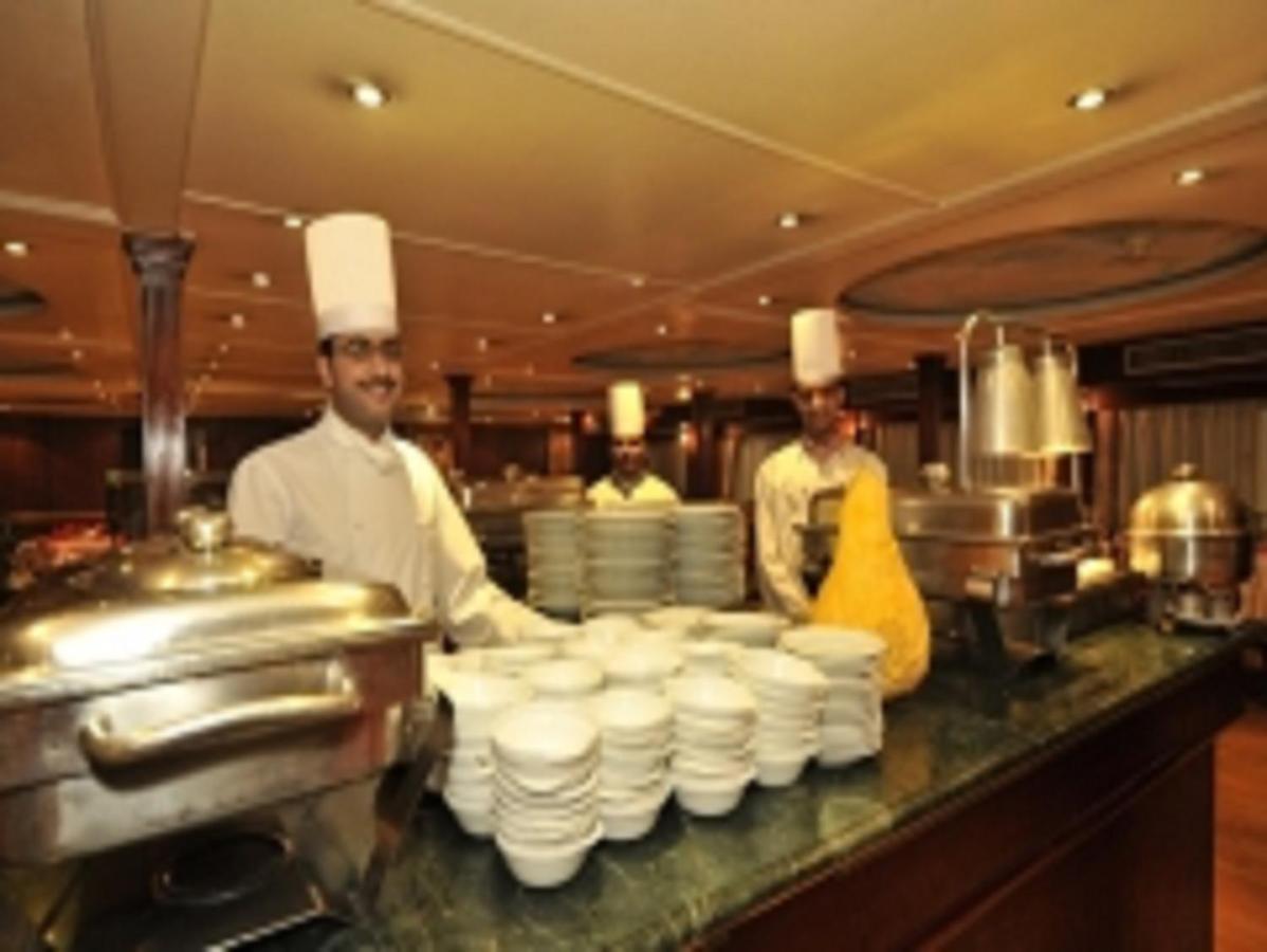 Hotel Luxor Luxury Nile Cruises - From Luxor 04 Nights - From Aswan 03 Nights Exterior foto