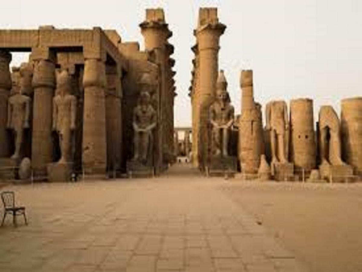 Hotel Luxor Luxury Nile Cruises - From Luxor 04 Nights - From Aswan 03 Nights Exterior foto
