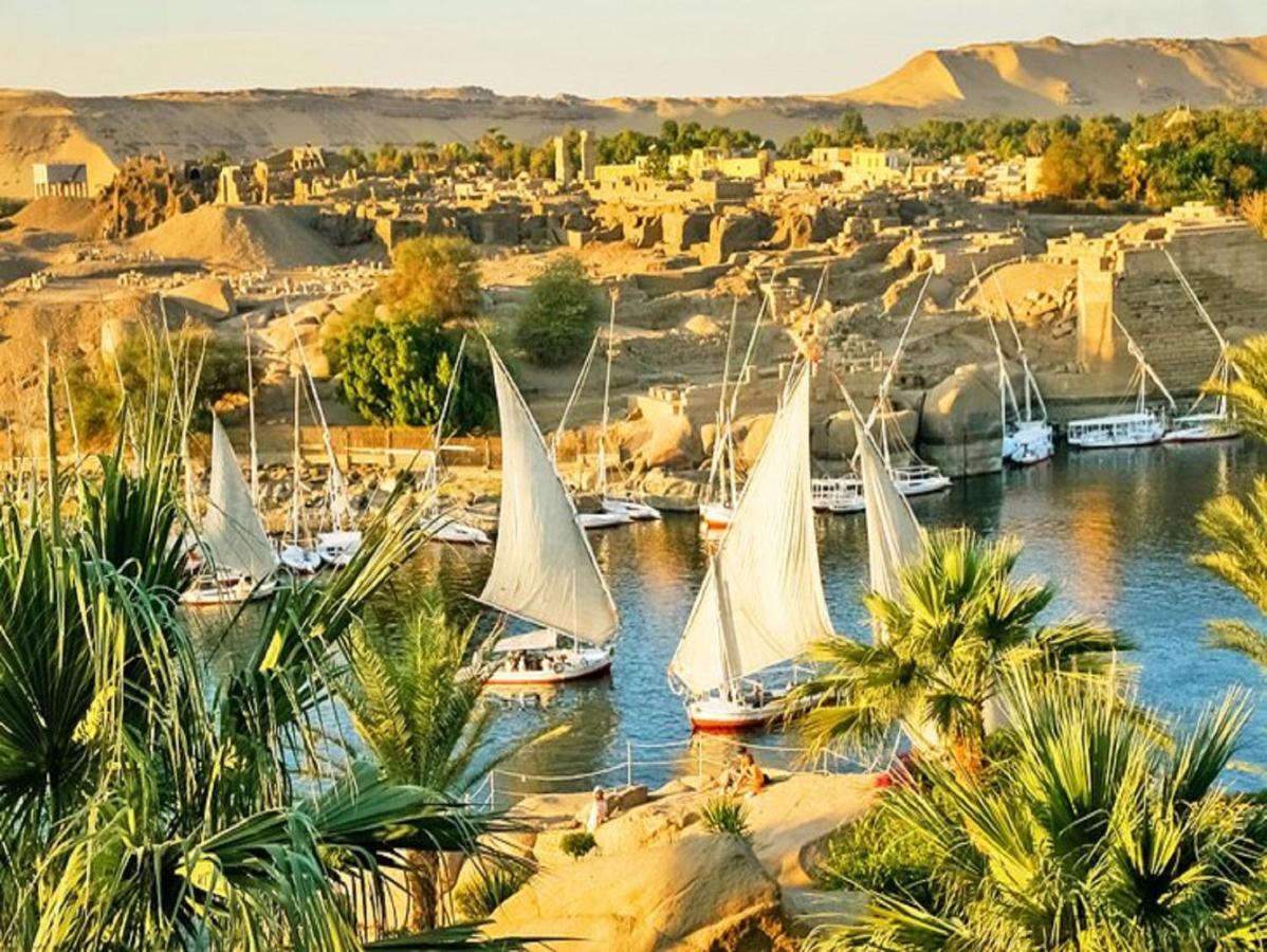 Hotel Luxor Luxury Nile Cruises - From Luxor 04 Nights - From Aswan 03 Nights Exterior foto